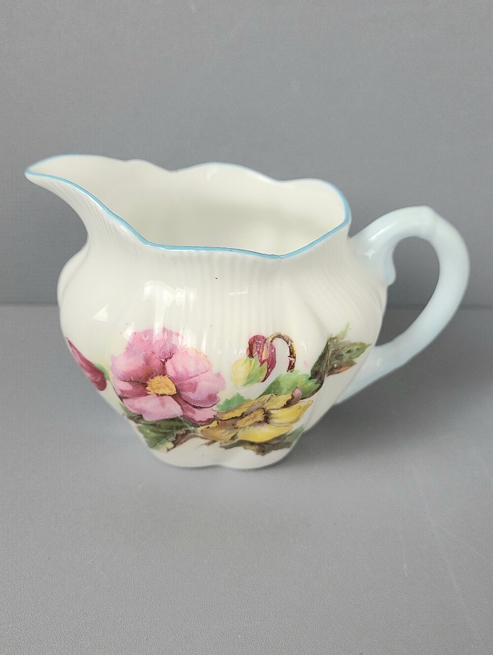 Shelley Begonia Fine Bone China Vintage Creamer